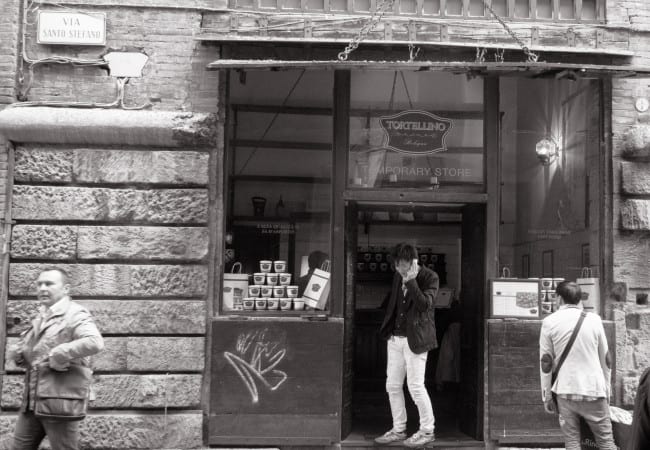 http://www.baconismagic.ca/wp-content/uploads/2013/11/bologna-tortellino-store-650x450.jpg