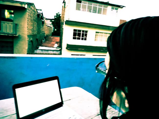 ayngelina at laptop