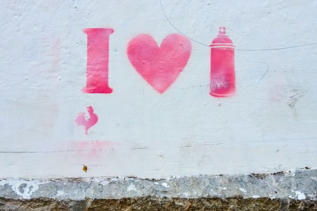 stencil graffiti