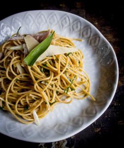 This ramp pasta can be made in less than ten minutes. You'll love the foraged wild onion flavour with the saltiness of prosciutto and parmesan.