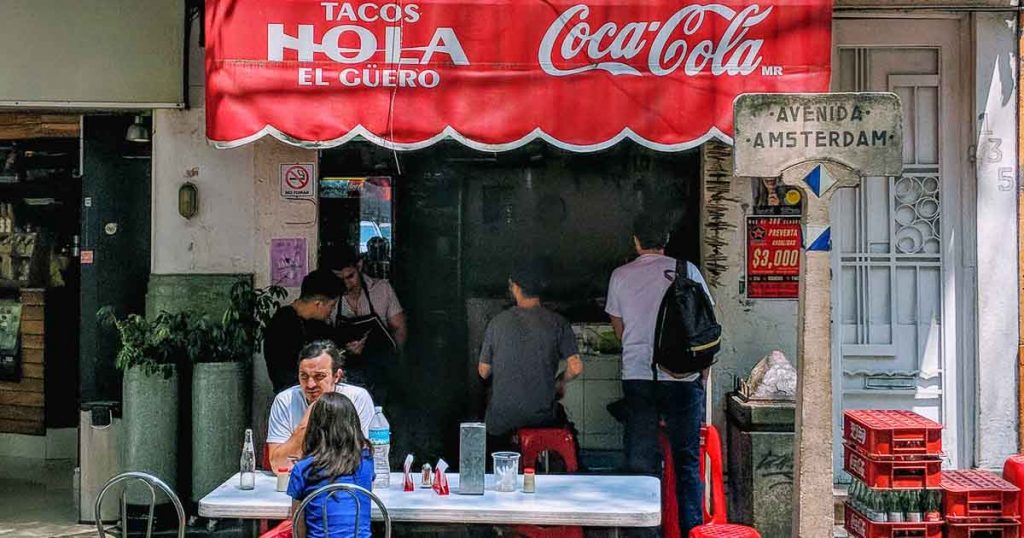 The bohemian neighbourhood of La Condesa Mexico City has great shops, the best restaurants and a gigantic park in the centre, what more could you want.