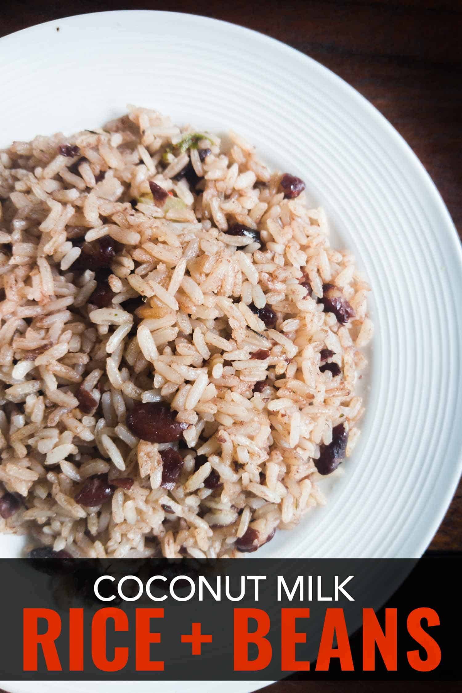 Easy Costa Rican beans and rice recipe with coconut milk from southern Costa Rica. #Vegan #vegetarian