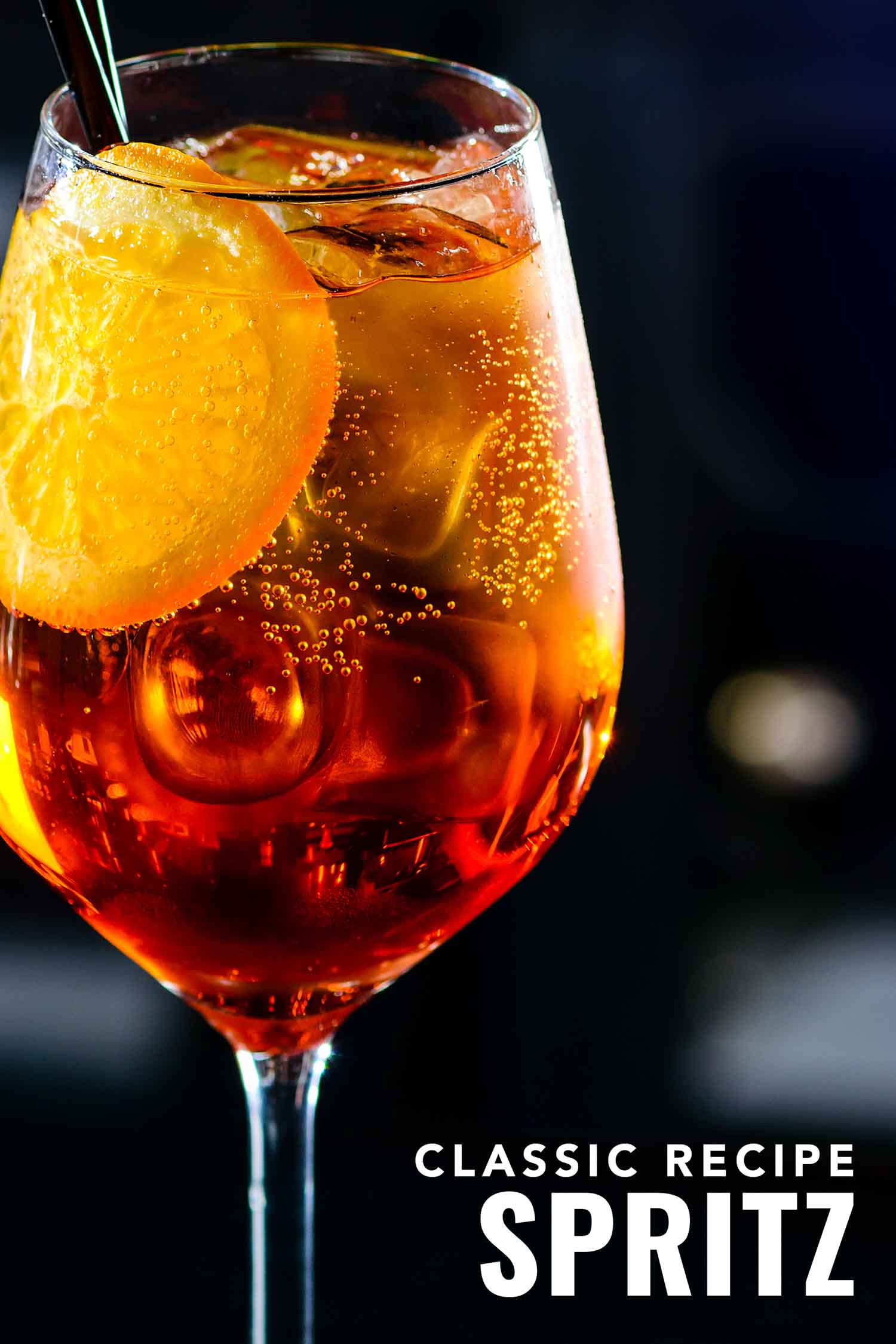 Italian cocktail Aperol spritz