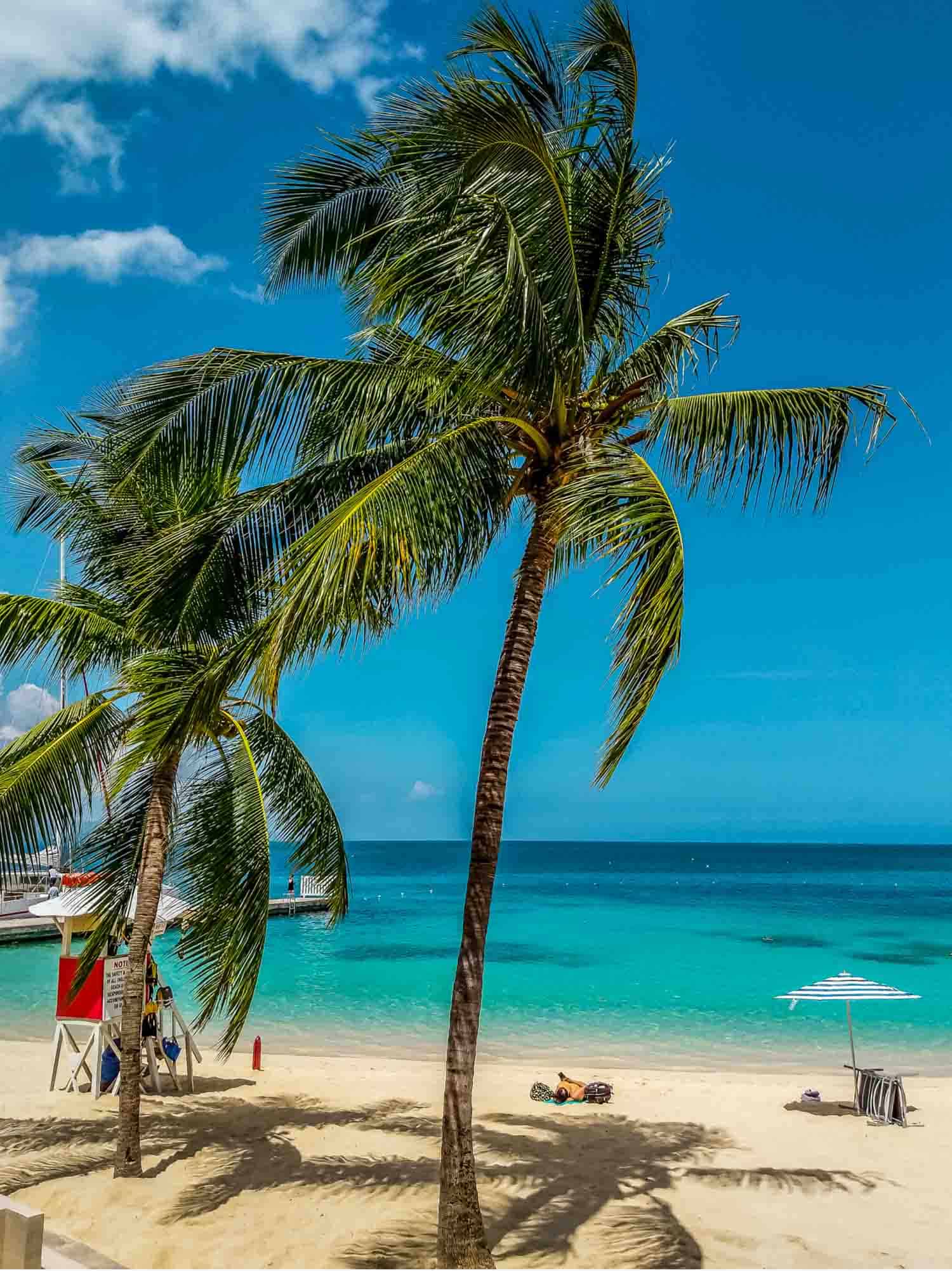 Doctor's Cave Beach in Jamaica