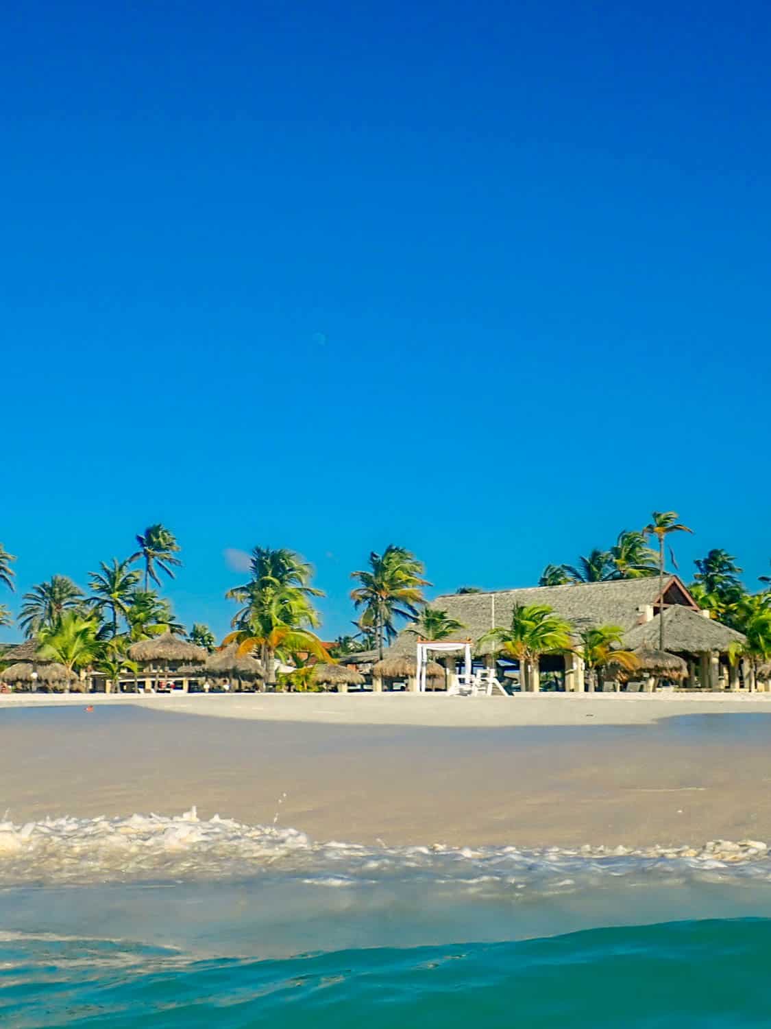 Eagle beach in Aruba