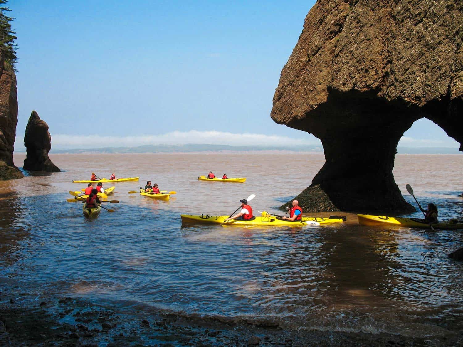 Sea kayaking Bay of Fundy Nova Scotia