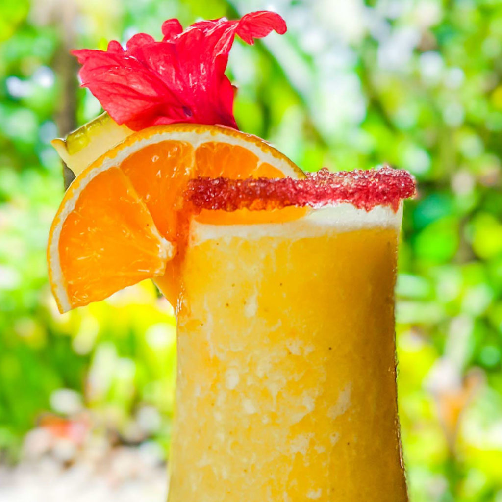 Frozen pineapple daiquiri