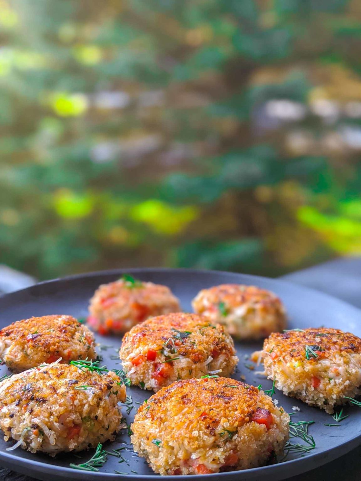 Panko Snow Crab Cakes with Sriracha Dipping Sauce - Bacon is Magic