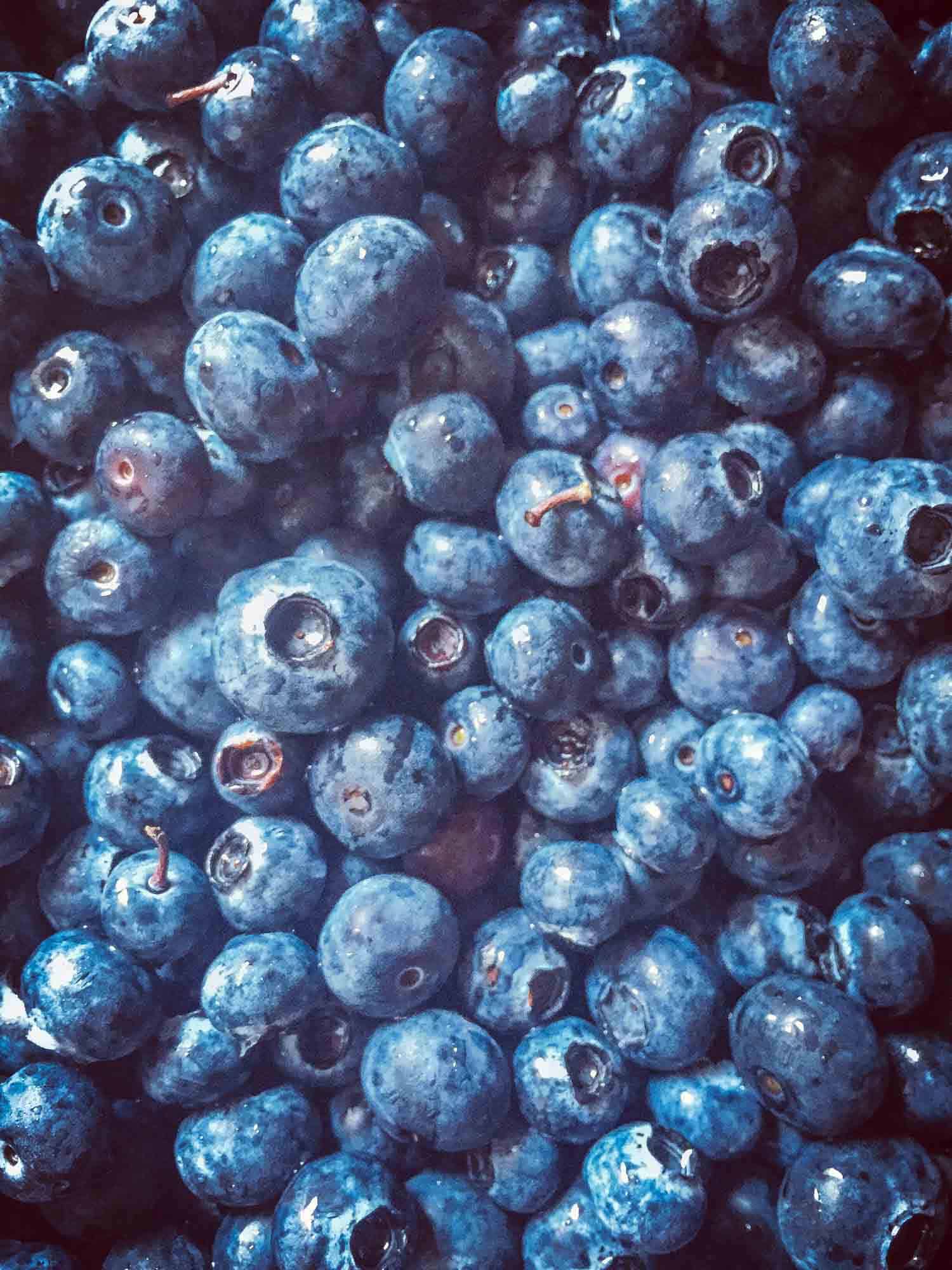 10 Minute Pickled Blueberries - Easy Fridge Pickle Recipe