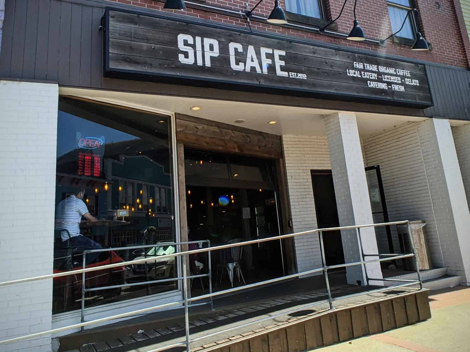 19 Delicious Yarmouth NS Restaurants Worth Traveling For