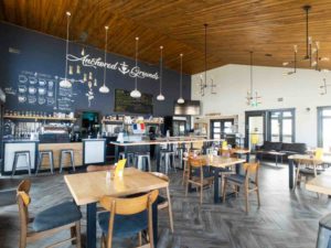 19 Delicious Yarmouth NS Restaurants Worth Traveling For