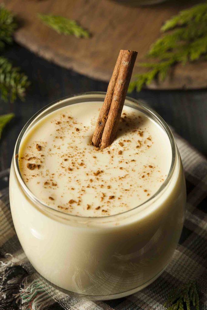 popular holiday Ecuadorian drink, rompope with cinnamon