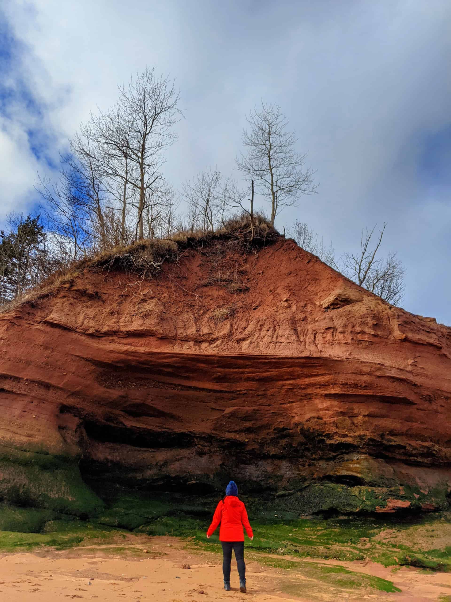 Kingsport beach Nova Scotia Ayngelina looking at red cliffs