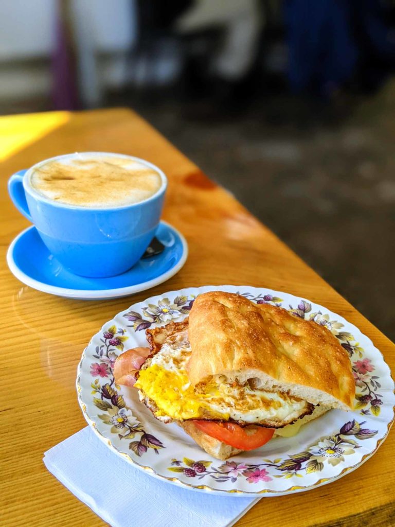 Tipperary Cafe maple latte and breakfast sandwich