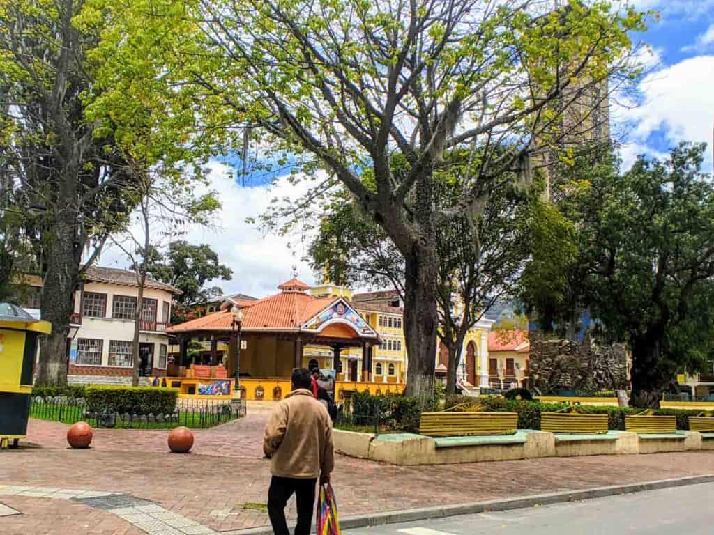 Plaza San Sebastian Indepencia Loja