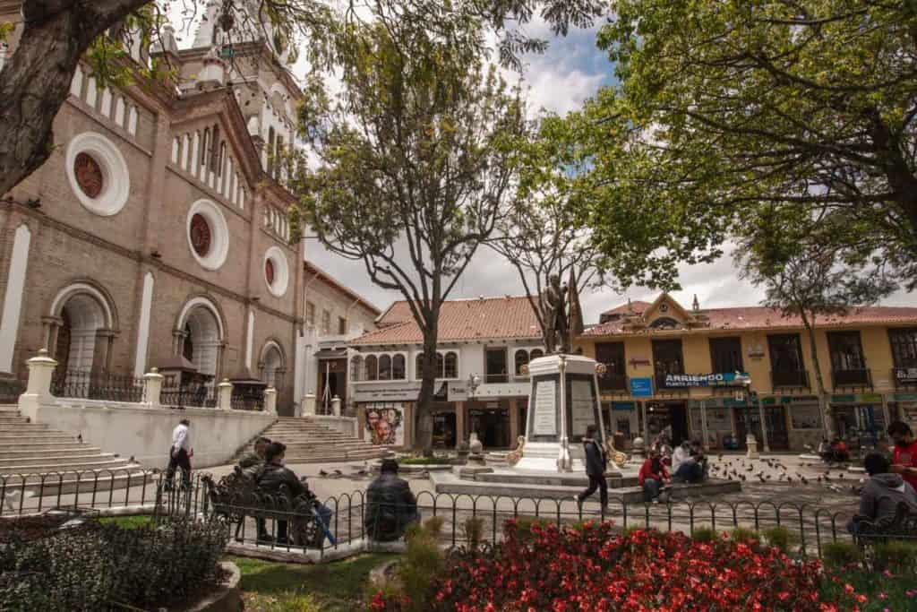 Loja Plaza Santo Domingo