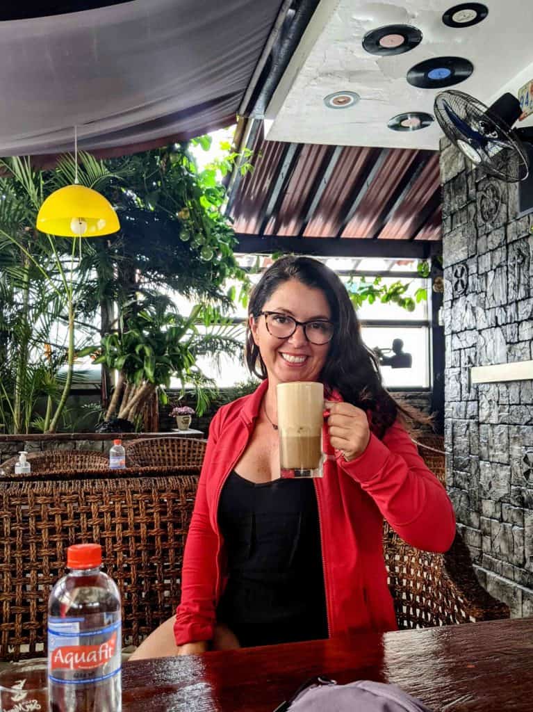 Ayngelina at Cafe Jazz in Salinas Ecuador