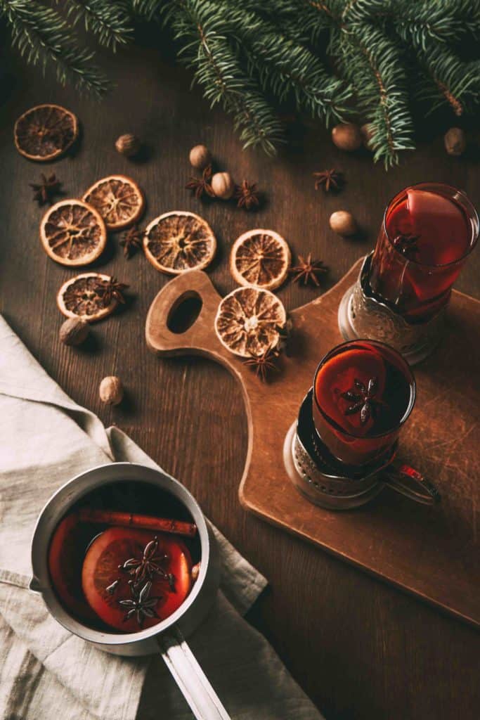 Drinks in Brazil Vinho Quente on a table with ingredients