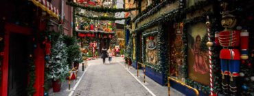 Little Kook, a famous patisserie with Christmas decoration in Psirri neighbourhood in central Athens.