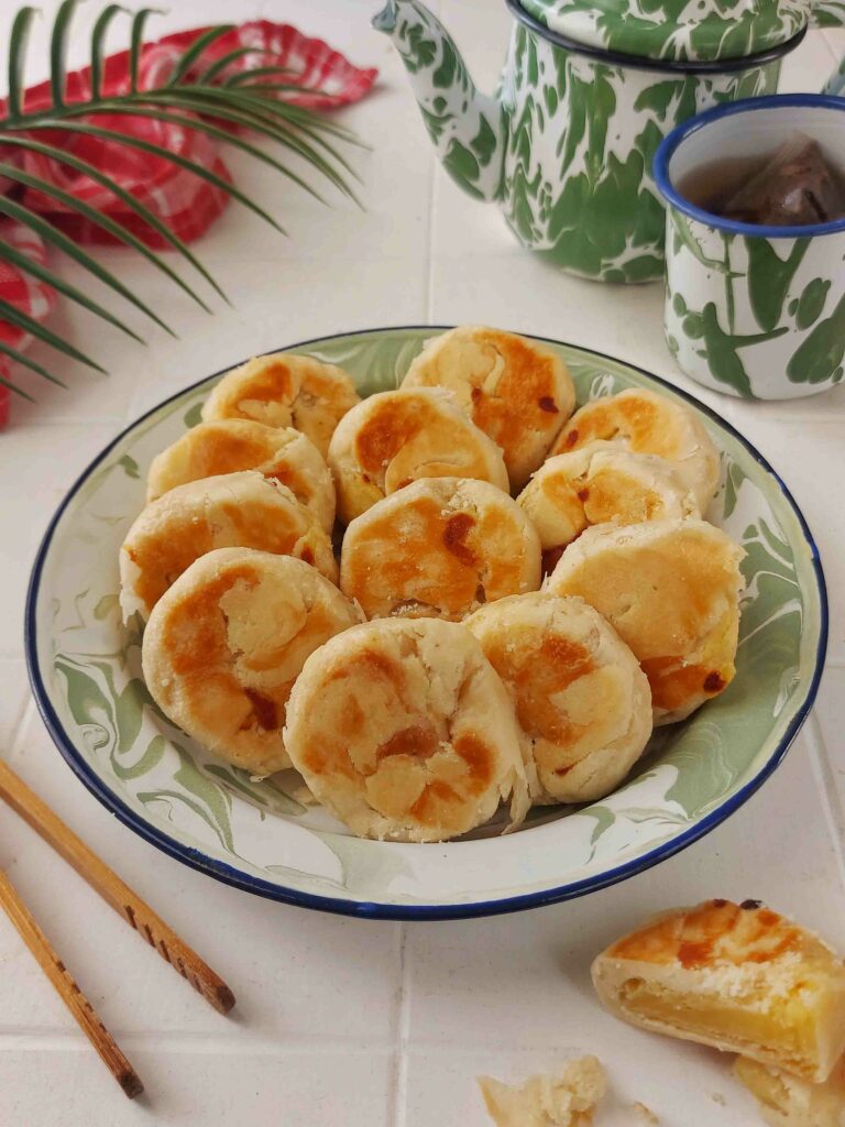 yogakarta food bakpia on a white tablecloth