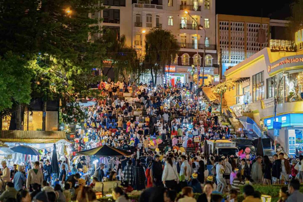 Dalat Night market stairs