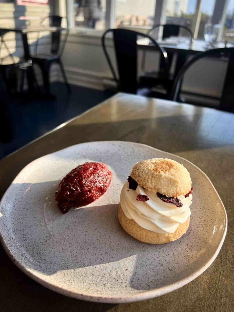 choux dessert at Restaurant Eva Magdalen Islands