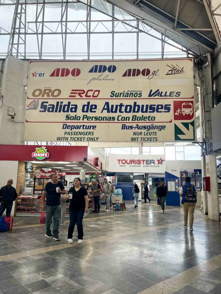 puebla CAPU bus station