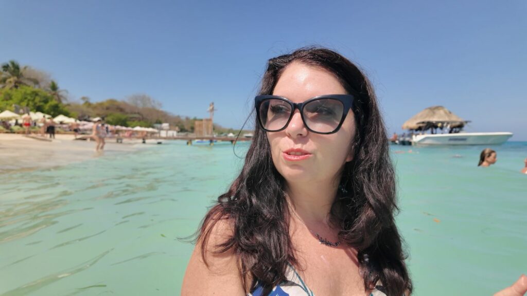 Ayngelina at Playa Libre Beach Rosario Islands