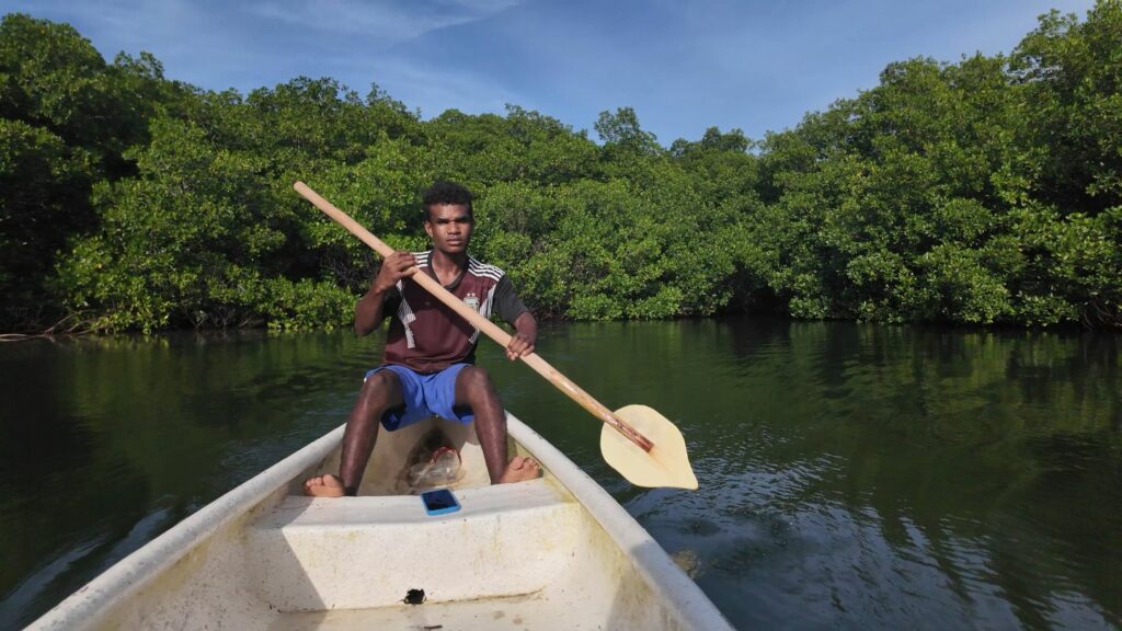 Rosario Islands Mangrove guide Andres